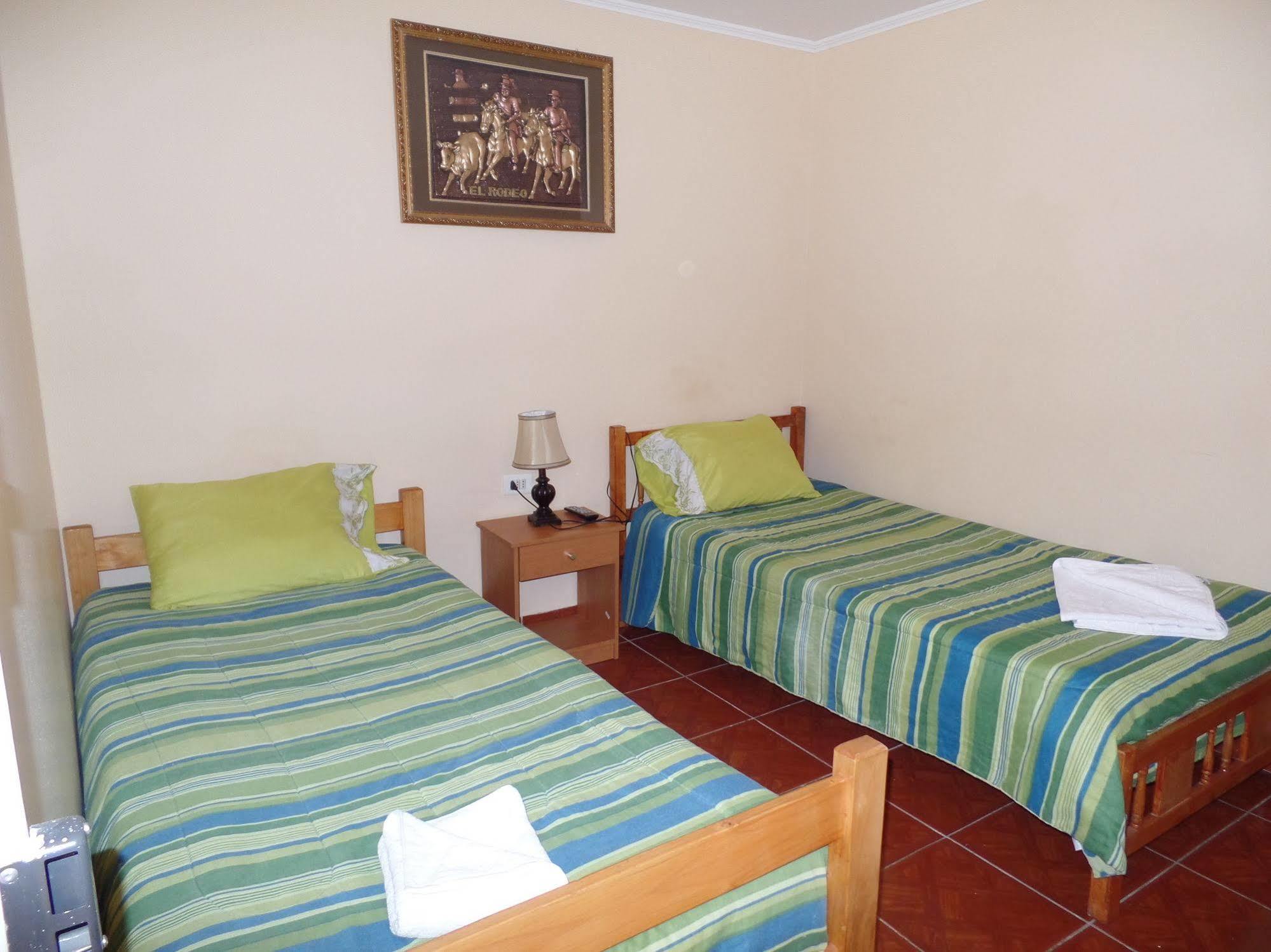 Hotel Hostal America Calama Exterior foto
