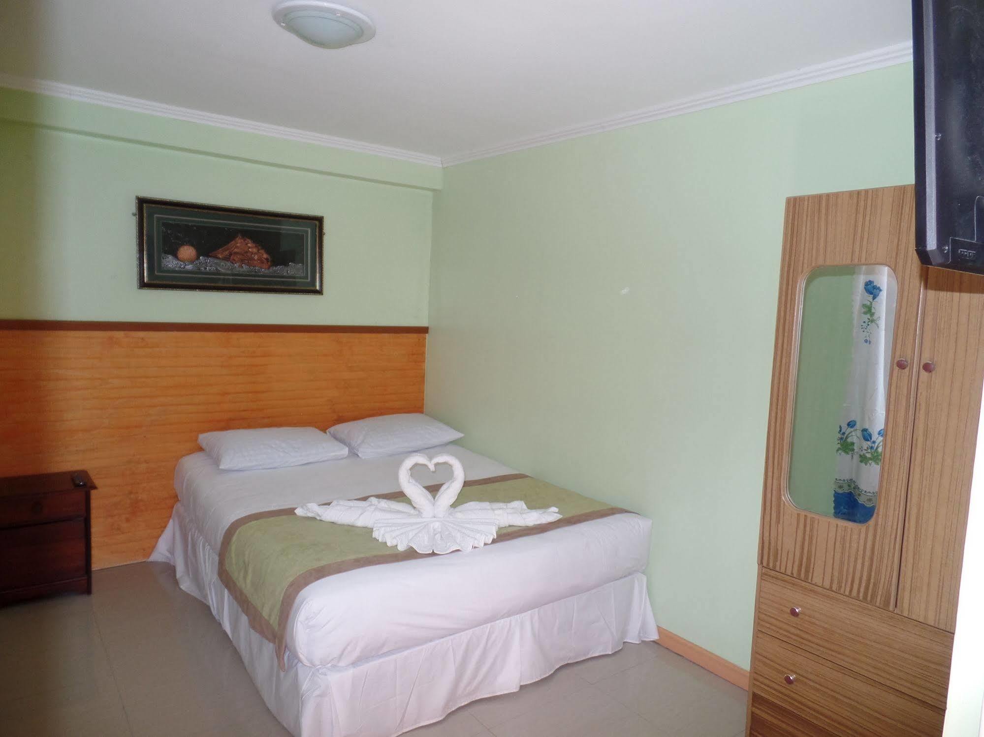 Hotel Hostal America Calama Exterior foto